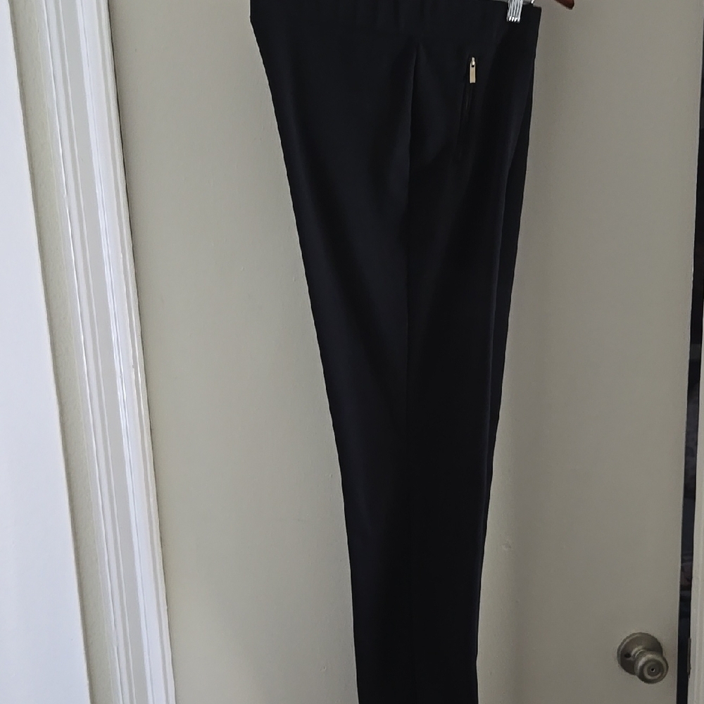 Women's black Ponte slim fit pull-on pants